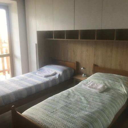 فيلا Casa Indipendente "Il Sole Delle Grigne" بيلاجيو المظهر الخارجي الصورة